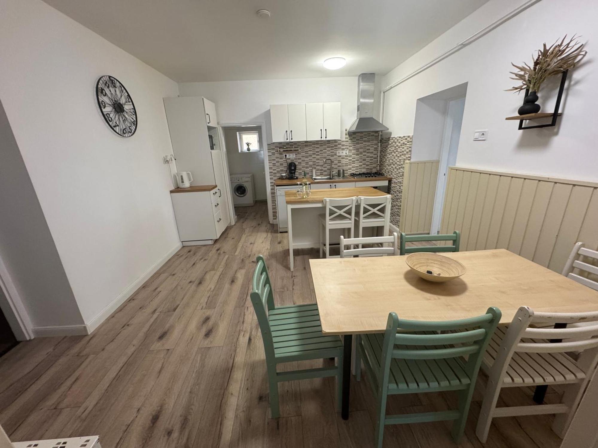 Pataky Apartmanok Veszprém Exterior foto